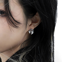 Boucles d'oreilles à clous en forme d'ailes d'ange noires pour femmes, argent sterling 925, boucles d'oreilles élégantes et tendance, bijoux fins de créateur personnalisés, vente en gros