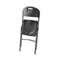 Chaises pliantes en plastique légères et durables pour usage scolaire moderne, table de conférence 6 places, chaise d'extérieur commerciale en gros