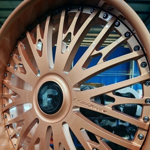 Llantas Forjadas LZT-252 en Oro Rosa con Tapas Flotantes Personalizadas de 20, 22, 24 y 26 Pulgadas, Diseño Cóncavo Profundo para Chevrolet, BMW, Cadillac, Cortez - Product Image 3