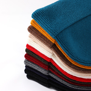 Nouveauté : Bonnet en tricot polaire intégré sans couture pour femme, polyvalent pour l'hiver, le ski et les activités de plein air, chaud et confortable - Product Image 6