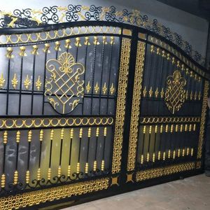 Prima Grill - Elegante Puerta Principal de Hierro Forjado con Reja Oscilante, Puerta Principal de Metal Negro Hecha a Medida - Product Image 5