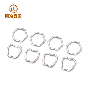 Llavero de Metal en Forma de Corazón, Diseño Irregular Personalizado, para Regalo y Uso Diario - Product Image 3
