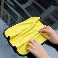 Marché allemand Taille de couleur personnalisée Emballage jaune 800gsm Microfibre 100% Serviette de nettoyage en microfibre pour voiture