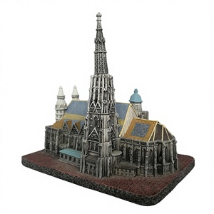 Modèle de Cathédrale Gothique, Statue de Collection en Résine, Figurine d'Architecture Décorative pour Décoration Intérieure - Product Image 3