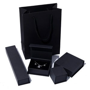 New Arrival Black Folding <b>Cardboard</b> Jewelry <b>Boxes</b> Simple Style Rectangle Shape with Handbag in Stock - Product Image 6