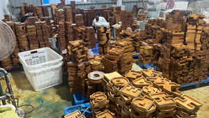 Personalizzato 23cm in legno lettera Custom salvadanaio inglese legno denaro alfabeto banca con modello di <span class=keywords><strong>moneta</strong></span> - Product Image 2