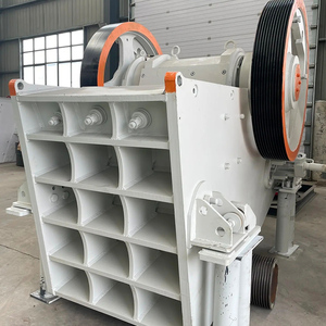 Trituradora de Mandíbulas CFTC JC110 de Cámara Primaria en Forma de V, 50-500t/h, para Minería en Canteras y Plantas de Trituración de Piedra - Product Image 3