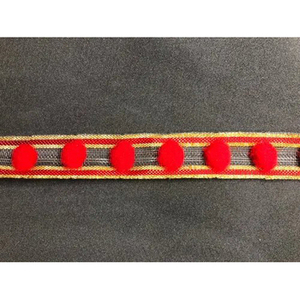 ลูกไม้ปอมปอม 11 ชิ้น พร้อมขอบตกแต่งอย่างหรูหราเพื่อเพิ่มสไตล์ที่โดดเด่นให้กับงานของคุณ - Product Image 2