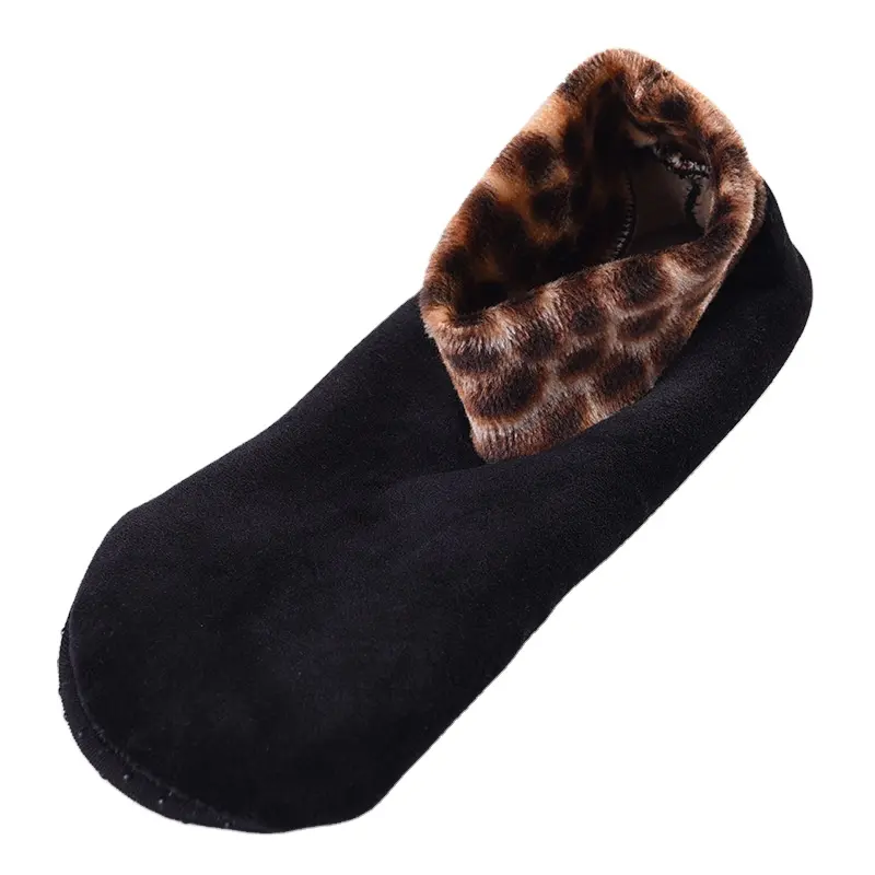 Women Winter Warm Middle-tube Leopard print Socks Thicken Thermal Socks Snow Boots Velvet Floor Sock