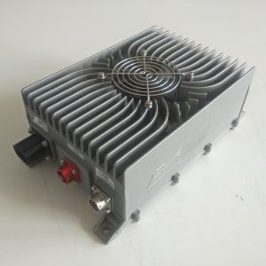 ホットセール EV DC-DCコンバーター 2kW 14V 13.8V出力 Dilong DE3KM17B-650S14RCモデル、DC 500V-850Vから14Vへの降圧DCDCコンバーター - Product Image 2