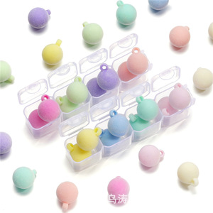 Breloques en forme de boule floquée, couleurs macaron, pendentifs ronds en peluche, accessoires DIY pour coiffures et chaînes de téléphone - Product Image 3