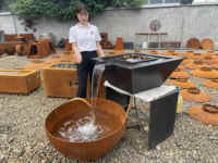 Fournisseur de bols à feu d'eau en acier au carbone noir au design moderne nappe phréatique à vendre