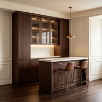 Meuble Bar à Vin Personnalisé avec Vitrine en Verre, Éclairage LED pour Verres à Pied, Éclairage Sous Meuble, Unité de Bar Crème, OEM ODM