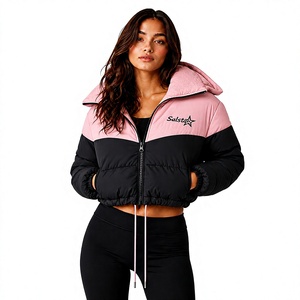 Blouson matelassé court rose et noir pour femme avec logo personnalisé, à capuche, d'hiver, style bomber, fabricant OEM/ODM en gros - Product Image 1