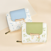 Dompet Lipat Dua Wanita Motif Daun Bunga Segar, Kapasitas Besar, Dompet Wanita Lipat Dua, Slot Kartu Banyak, Kantong Koin, Clutch Wanita Modis
