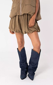 Ensemble 2 pièces personnalisé : <span class=keywords><strong>Gilet</strong></span> sans manches en strass et jupe-short scintillante - Tenue de soirée, Vente en gros directe usine Chine pour OEM/ODM - Product Image 5