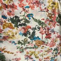 Multi design imprimé polyester tissus en mousseline de soie dans l'entrepôt KeQiao