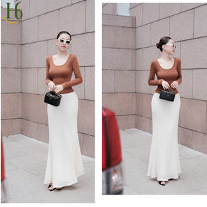 Falda larga de encaje elástico para mujer, hecha en Vietnam, minifalda, mezcla de poliéster, teñido liso y transpirable, servicio OEM - Product Image 4