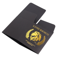 Emballage de bougie holographique avec logo estampé à chaud de luxe, boîte à rabat gaufrée haute UV, support de couvercle, bougies coniques pour dessert, emballage cadeau
