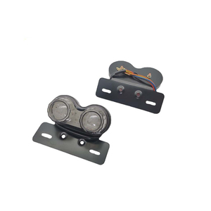 Feu arrière universel modifié à LED pour moto, clignotant et feu stop - Product Image 4