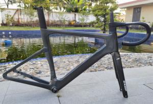 Cadre de vélo de route en carbone CAMP Câbles internes Vélo T47 Max Pneu 700 * 28C Cadres de vélo en carbone - Product Image 3