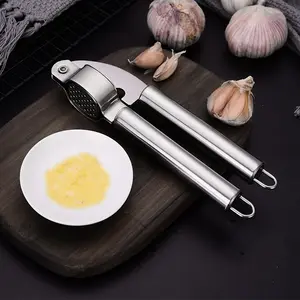 Oliver 'S Kitchen Premium Garlic Press - Super Mudah Digunakan & Dibersihkan-Menghancurkan Bawang Putih & Jahe dengan Mudah (Tidak Perlu Dikupas)