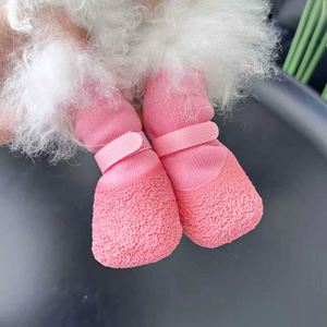 Nouvelles Bottes Imperméables pour Chien avec Sangles, Chaussettes de Protection pour Pattes de Chien, Chaussures Antidérapantes pour Chien pour Pavés Chauds et Sols Durs - Product Image 6