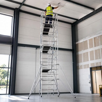 Tour d'échafaudage mobile en aluminium à assemblage rapide avec stabilisateurs, plateforme d'échafaudage portable en aluminium pour la construction