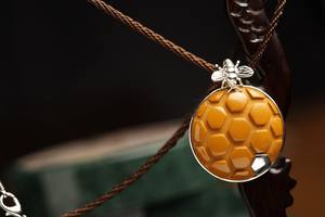 จี้ควอทซ์ทอฟฟี่ชุบเงินทรงกลมส่องแสงชั้นยอด - Product Image 2