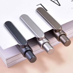 Elegante Bolígrafo Retráctil de Plástico Minimalista, Bolígrafo Ejecutivo con Logotipo Personalizado Grabado para Oficina - Product Image 4