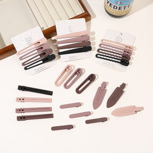 Lot de 3 pinces à cheveux mates sans pli ni trace, style doux, couleurs nude et tendance, pour femmes et filles - Product Image 1