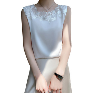 Canotta da Donna Versatile con Scollo Rotondo e Inserti in Rete, Nuova Collezione Estiva 2026 - Vendita all'Ingrosso per Boutique - Product Image 5