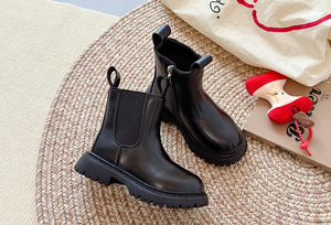 <span class=keywords><strong>Botas</strong></span> de Lujo <span class=keywords><strong>para</strong></span> Niños Estilo Británico Tacón Grueso Suela de Goma <span class=keywords><strong>Botas</strong></span> de PU <span class=keywords><strong>Botas</strong></span> Cortas de Cuero Suave <span class=keywords><strong>para</strong></span> Niños y <span class=keywords><strong>Niñas</strong></span> - Product Image 6