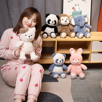 Jouet panda rouge poupée en peluche cadeau d'anniversaire de cochon girly mignon couette super douce avec remplissage en coton PP Techniques lavées