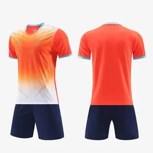 2024 Groothandel Voetbal Jersey Set Mannen Voetbal Uniform Custom Voetbal Truien Shirt Volwassen Kind Voetbal Set Pak