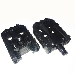 <b>Folding</b> Bicycle Pedals Plastic Anti Slip Steel Spindle Black For Mountain <b>Bikes</b> Multiuse - Product Image 5