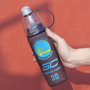 Bouteille d'eau de sport en plastique réutilisable personnalisée de 20oz avec brouillard de pulvérisation - Product Image 6