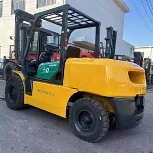 Reliable <b>Used</b> Komatsu FD50 Diesel Forklift 5 Ton Three Stage Mast 1250mm Wheelbase Easy Operation Low Fuel Consumption - Product Image 5