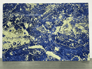 Dalle de pierre naturelle Sodalite bleue de luxe, Sodalite bleue de Bolivie pour la décoration des murs intérieurs et des comptoirs d'hôtels et de villas - Product Image 3