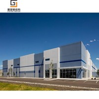 Fábrica de estructuras metálicas prefabricadas para fachadas personalizadas, almacenes y hangares, con opciones de color y tratamiento de superficie a medida.