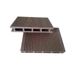 Revêtement de sol de balcon anti-UV imperméable WPC Revêtement de sol extérieur en bois-plastique composite Terrasse - Product Image 1