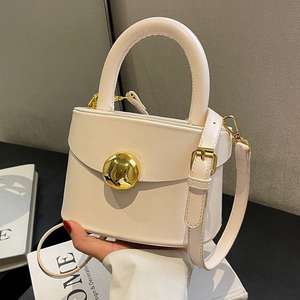 กระเป๋าสะพายไหล่ผู้หญิงแบบมีโลโก้สั่งทำได้ ดีไซน์ทันสมัย คุณภาพสูง สำหรับผู้หญิง - Product Image 1