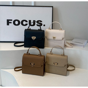 Vente en gros de nouveau design 2024 sac à main portable pour femmes sacs à main en cuir petit sac carré de luxe pour dames - Product Image 1