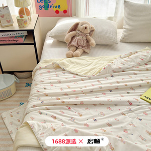 Cooling Printed Summer <b>Quilt</b> 150x200cm 200x230cm Bamboo Nylon Home Use - Product Image 1