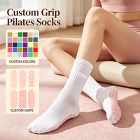 Chaussettes de sport antidérapantes brodées pour femmes, idéales pour le yoga, la barre, le ballet, la danse et le Pilates, avec logo de marque de luxe, personnalisables