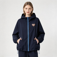 Veste courte à capuche de style preppy pour femmes, coupe ajustée, vêtements décontractés de voyage pour l'automne 15a-4012