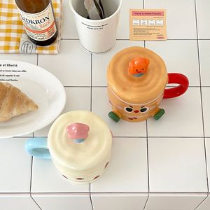 Groothandel Schattige Paar Keramische Waterbeker Met Deksel Huishoudelijke Mok Voor Gebruik Op Kantoor Of Terug Naar School Verjaardagscadeau Souvenir Beker - Product Image 4