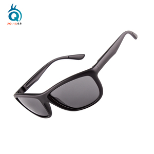 2019 nuevos hombres magnético Clip <span class=keywords><strong>gafas</strong></span> <span class=keywords><strong>de</strong></span> conducir imán polarizado <span class=keywords><strong>gafas</strong></span> <span class=keywords><strong>de</strong></span> <span class=keywords><strong>sol</strong></span> <span class=keywords><strong>de</strong></span> moda - Product Image 4