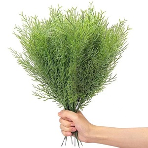 Vente directe d'usine, branche de pin artificielle verte 35 cm, fleur en soie, couronnes DIY, artisanat de Noël - Product Image 3