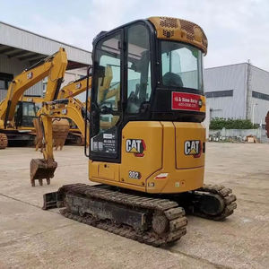 Mini-excavatrice d'occasion CAT302CR d'origine japonaise, 22 tonnes, sur chenilles, avec moteur, boîte de vitesses, pompe à engrenages, système de lame et marteau - Product Image 2